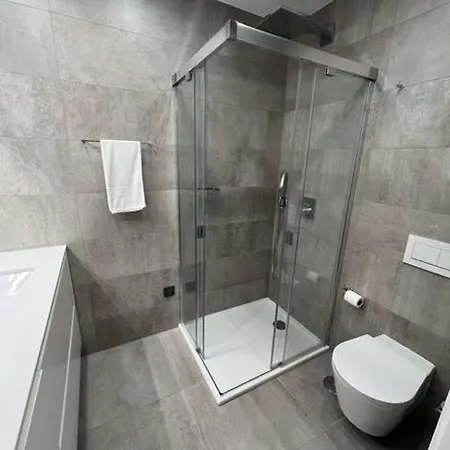 The Skyview Апартаменты *